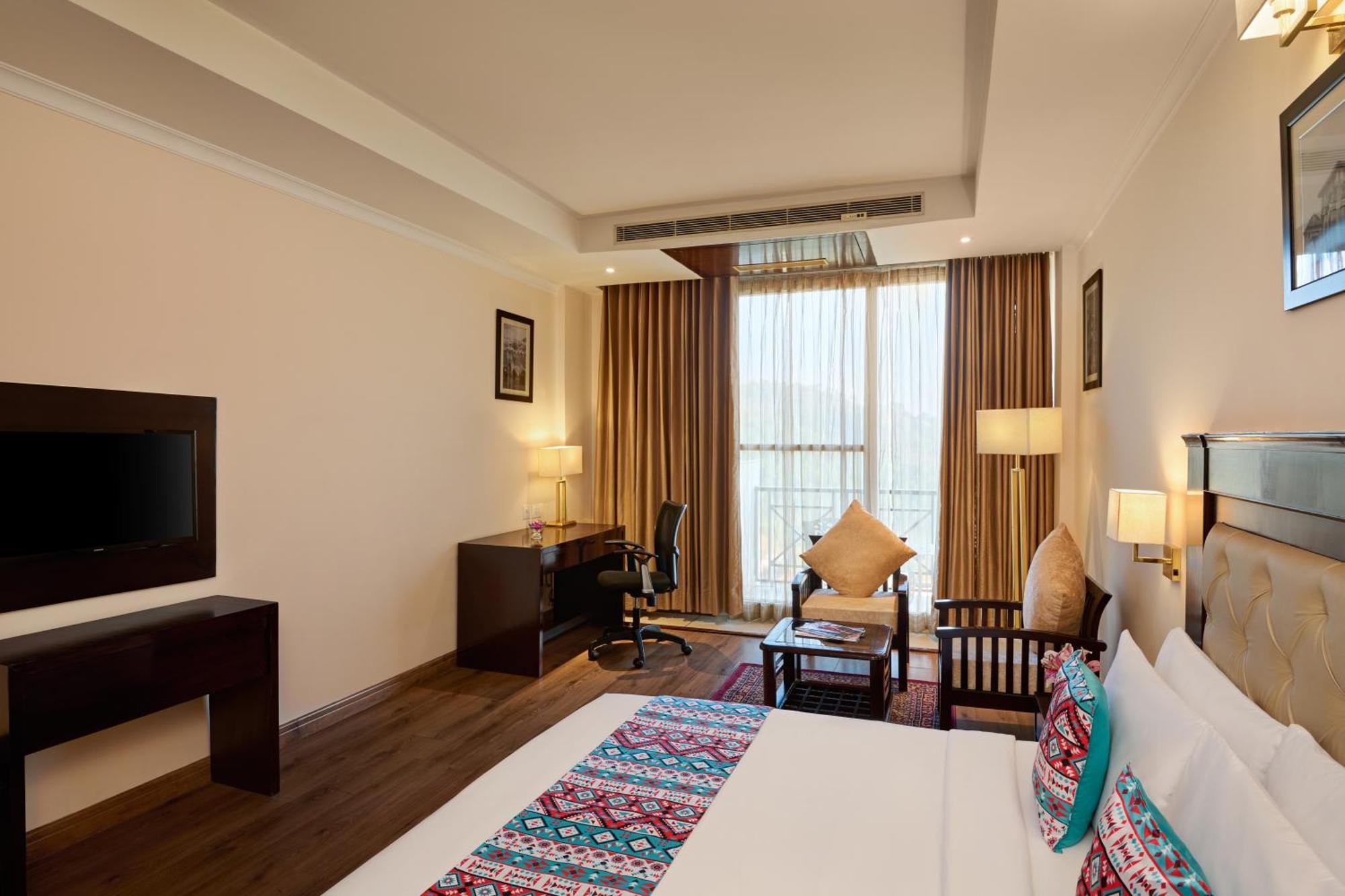 ホテル Deventure Shimla Hills Kandāghāt エクステリア 写真
